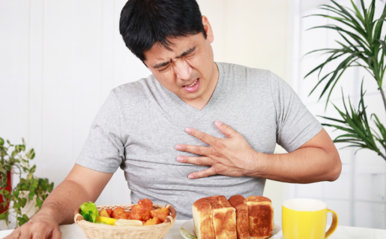 Food poisoning in Lefkada patient receiving medical help